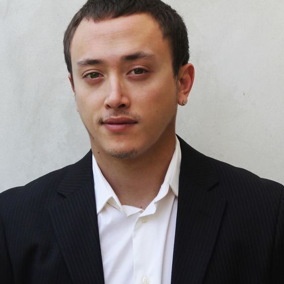 Profile Picture of James Chang (@boxheadink) on Poshmark