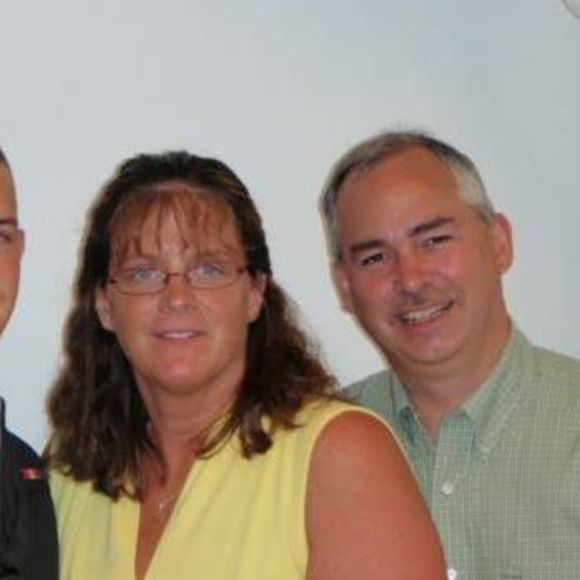 Profile Picture of David Manderville (@d_manderville) on Poshmark