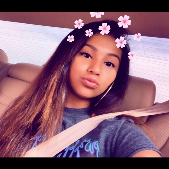 Profile Picture of Natalia Robles-gonzalez (@princessnat408) on Poshmark