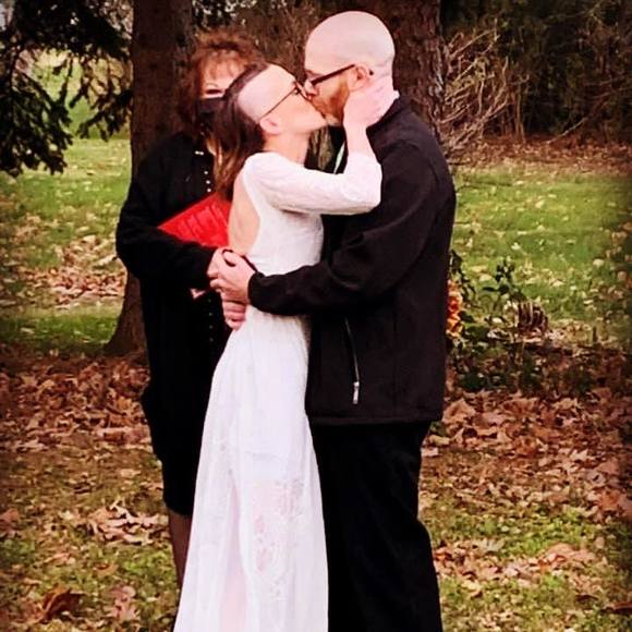 Profile Picture of Sunshine Vorse (@sunshinevorse) on Poshmark