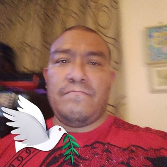 Profile Picture of Lino Rojas (@rojaslino40) on Poshmark