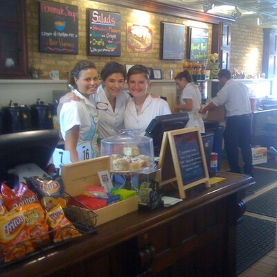 Profile Picture of Tracey Kreiling (@bwsglenellyn) on Twitter