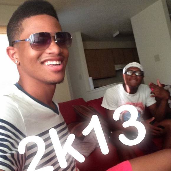 Profile Picture of Nigel Williams (@nwilliams9418) on Poshmark