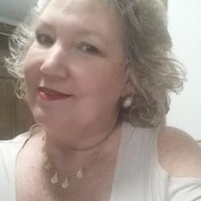 Profile Picture of Rhonda Clayton (@RhondaC2016) on Twitter