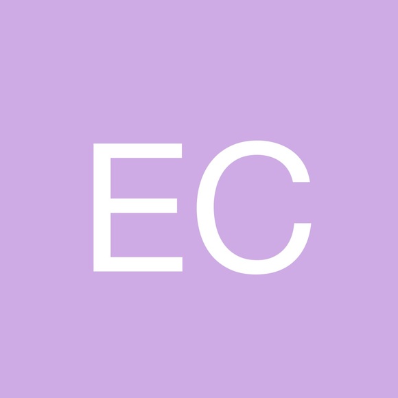 Profile Picture of Eden Carlock (@edencarlock) on Poshmark