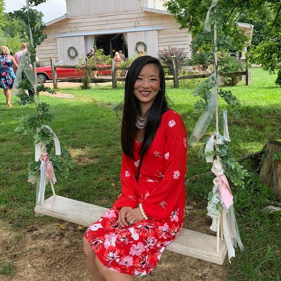 Profile Picture of Megan Demski (@megandemski) on Poshmark