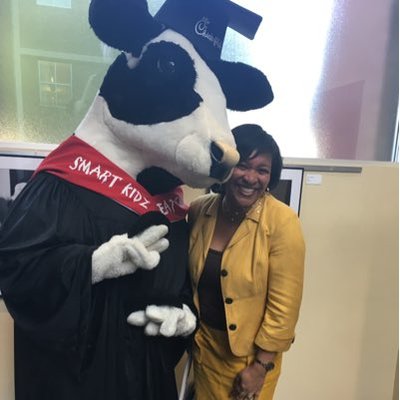 Profile Picture of Crystal K. Roberts (@PublicEdTalk) on Twitter