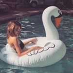 LB - Instagram Profile Picture of LB (@lucy.martini) on Instagram