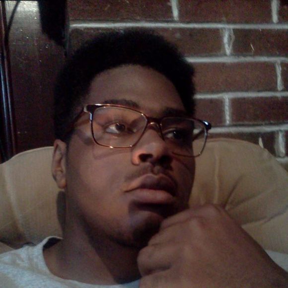 Thane Jones - Poshmark Profile Picture of Thane Jones (@joneswolf216) on Poshmark