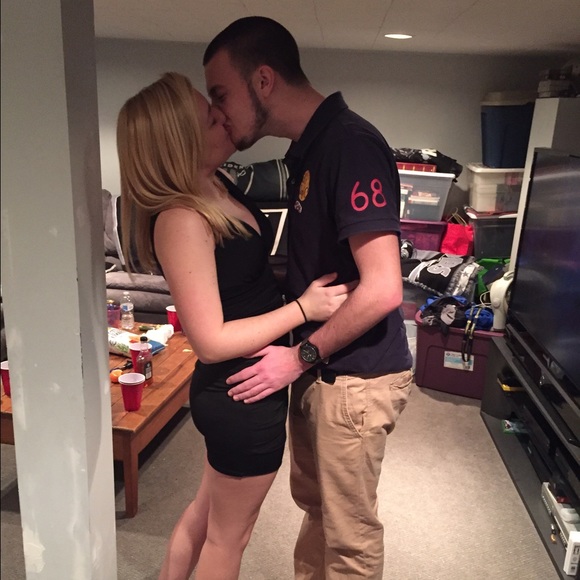 Profile Picture of Victoria Swierk (@vswierk) on Poshmark