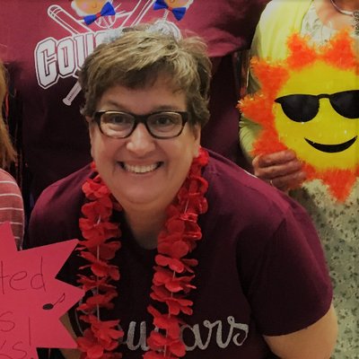 Profile Picture of Mrs. Travis (@ConwayMSLibrary) on Twitter