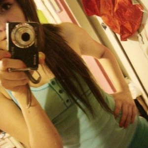 Profile Picture of Liz Acevedo (@_lwaffle) on Myspace