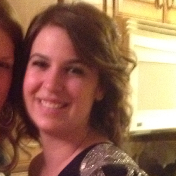 Profile Picture of Dana Heidegger (@dayday528) on Poshmark