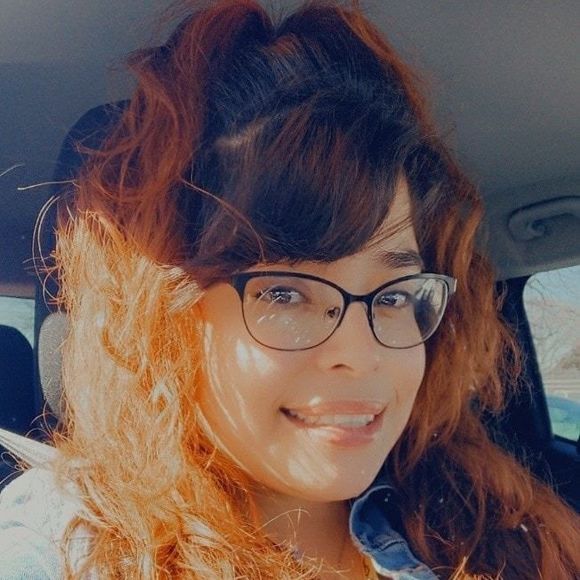 Profile Picture of Ariel Ybarra (@alielalani21) on Poshmark