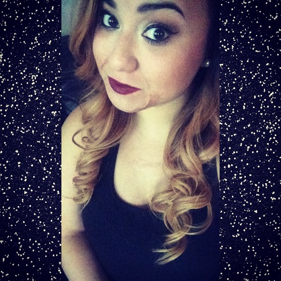 Profile Picture of Maggie Pruneda (@mpruneda08) on Poshmark
