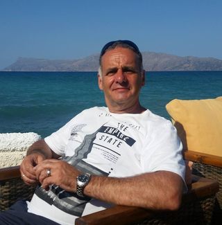 Peter Leitch - Facebook Profile Picture of Peter Leitch (@Peter-Leitch) on Facebook