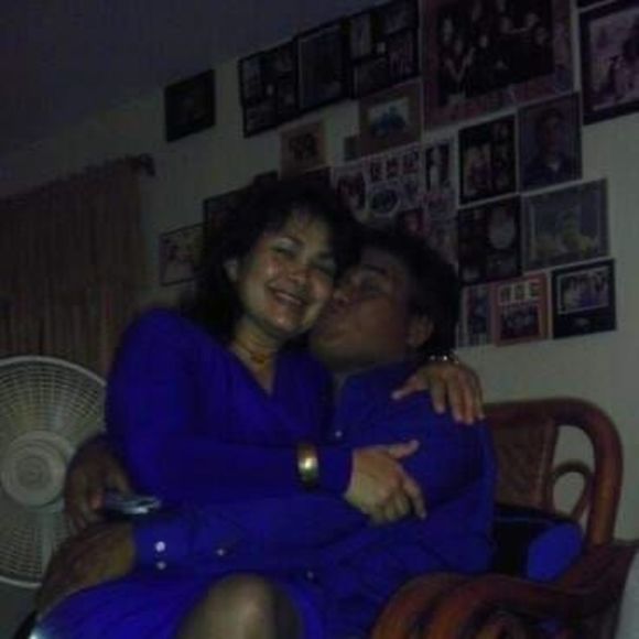 Profile Picture of Carol Kenty (@carolfranquez) on Poshmark