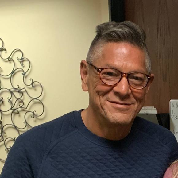 Profile Picture of Curtis Davia (@curtisdavia) on Poshmark