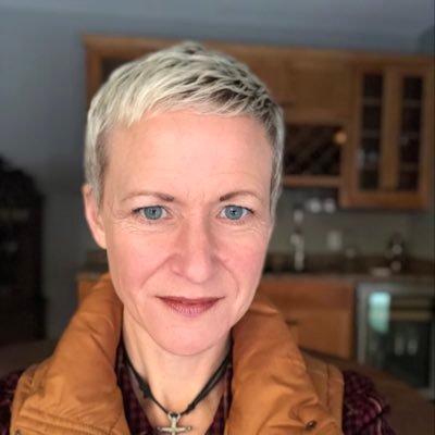 Profile Picture of Amyarmbruster (@amyarmbruster2) on Twitter