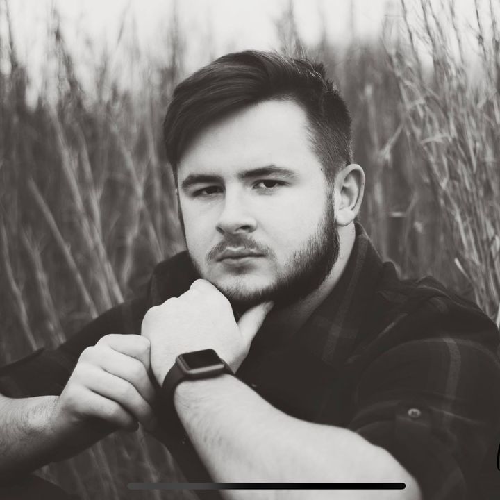 Profile Picture of Michael Crinion (@michaelcrinion) on Tiktok