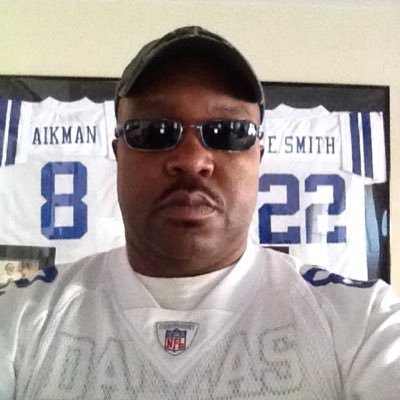 Profile Picture of Maury Matthews (@whz_yo_daddy) on Twitter