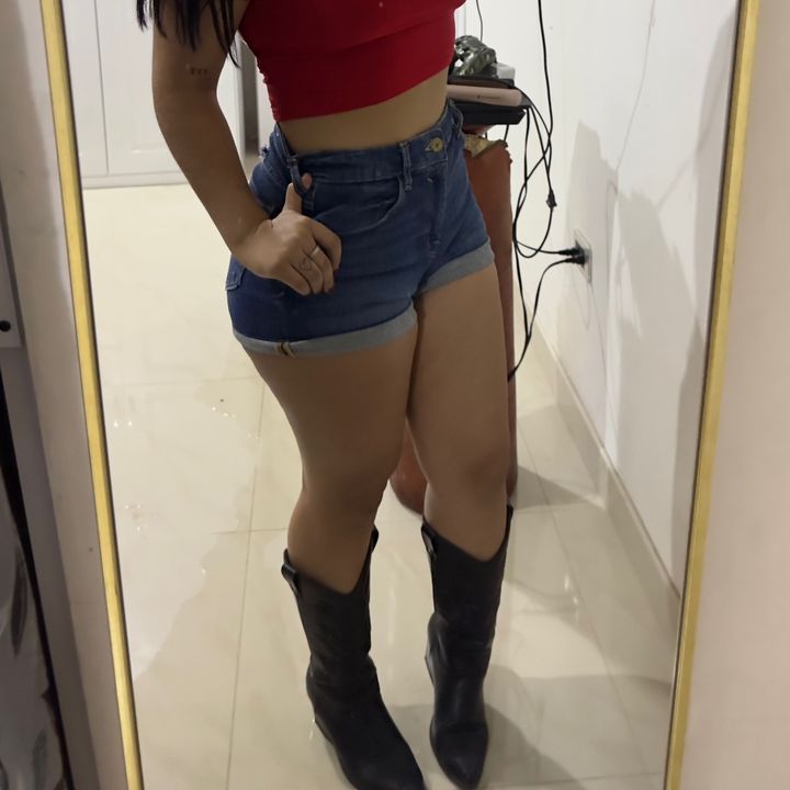 Profile Picture of   Mariela Ramirez... (@marieelaramireez) on Tiktok