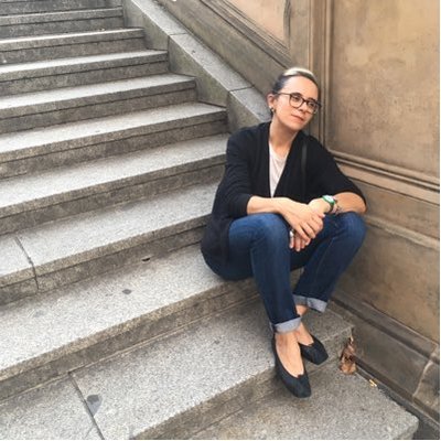 Profile Picture of Yuliya Komska (@ykomska) on Twitter