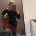Profile Picture of Anthony Norton (@_dumpsterbabyy) on Instagram