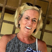 Profile Picture of Beth Boyd (@MsBoydb) on Youtube