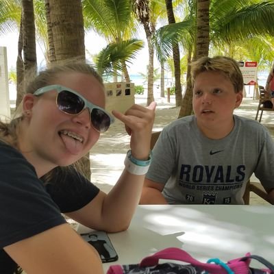 Profile Picture of Shannon Box (@shanbox74) on Twitter