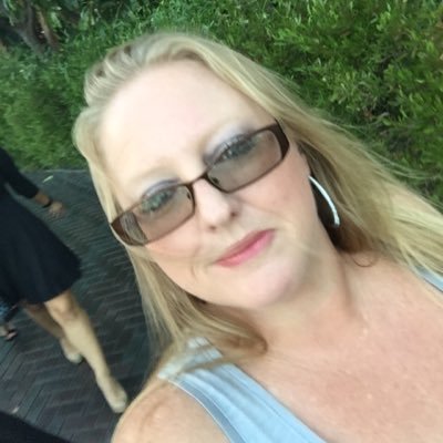 Profile Picture of Shelly Peterson RED-PILLED.COM (@SpForeveryoung) on Twitter