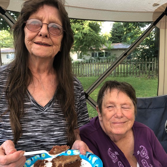 Profile Picture of Jesse Carlock (@jessecarlock) on Poshmark