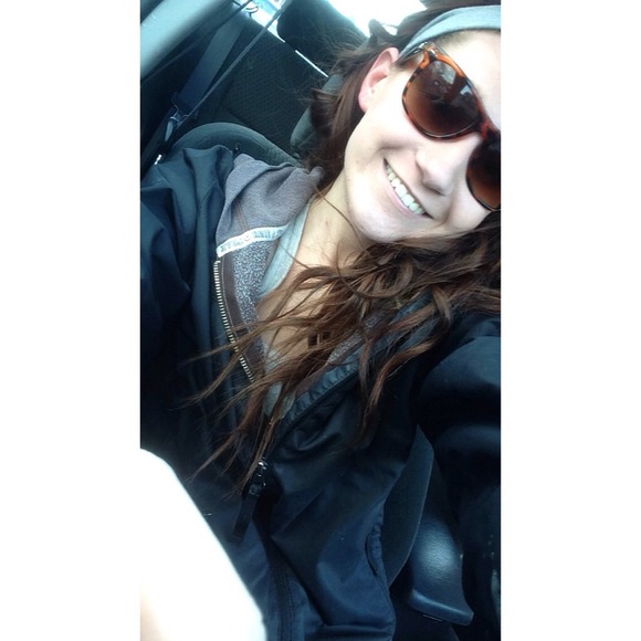 Profile Picture of Brianna Hailson (@brianna_hailson) on Poshmark