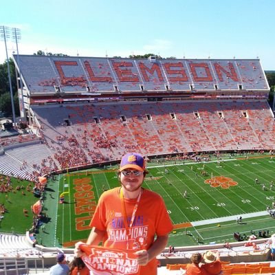 Profile Picture of Michael Rittenhouse (@AlmightyFury) on Twitter