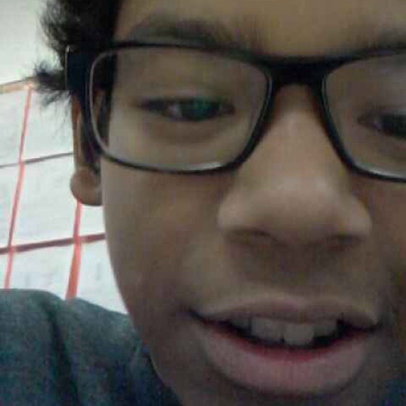 Profile Picture of Nelson Rivera (@yeeitsnelson) on Poshmark