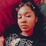 Profile Picture of Amy Holiday (@lil_medusa_) on Instagram