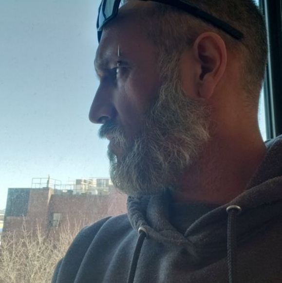 Profile Picture of Daniel Lavigne (@babiche7531) on Poshmark