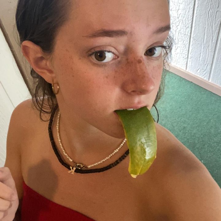 Profile Picture of kiwi🦖 (@keely_mcmullen) on Tiktok