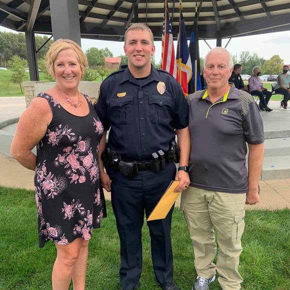 Jeni Williamson kohlmeyer - Poshmark Profile Picture of Jeni Williamson kohlmeyer (@jenikrda) on Poshmark