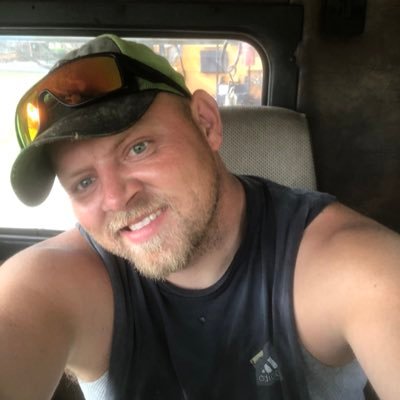 Profile Picture of Mac Bailey (@macbailey13) on Twitter
