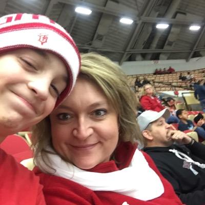 Profile Picture of Karen Reimer-Tucker (@KarenMT5) on Twitter