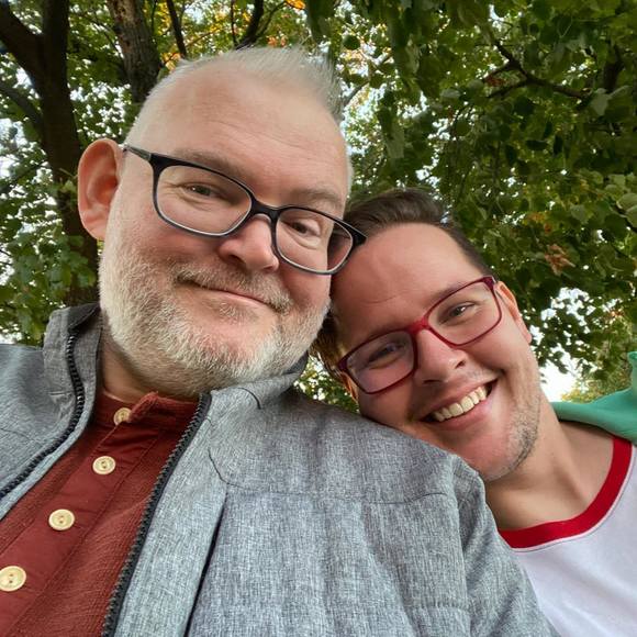 Profile Picture of Chris Lund (@cdlund70) on Poshmark