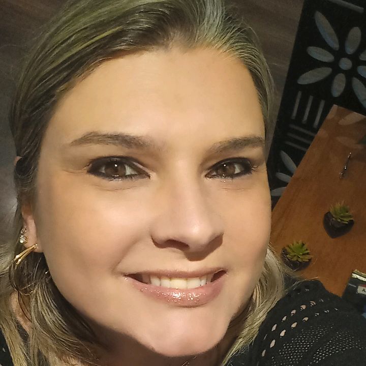 paula - Tiktok Profile Picture of paula (@paulastreit8) on Tiktok