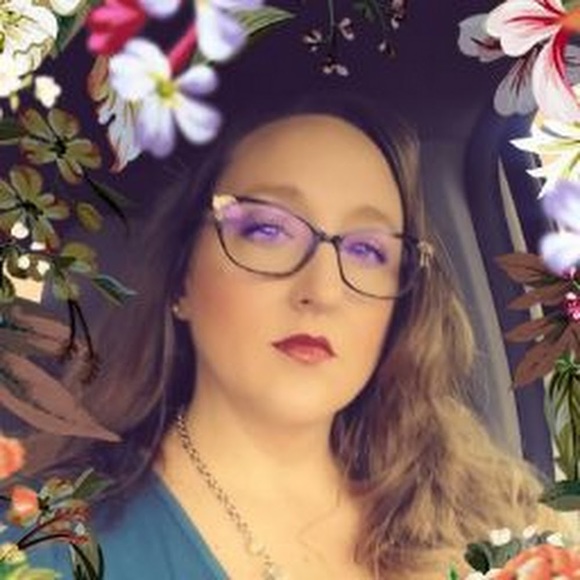 Profile Picture of Patti Huffstutlar-wright (@nursepatti2) on Poshmark