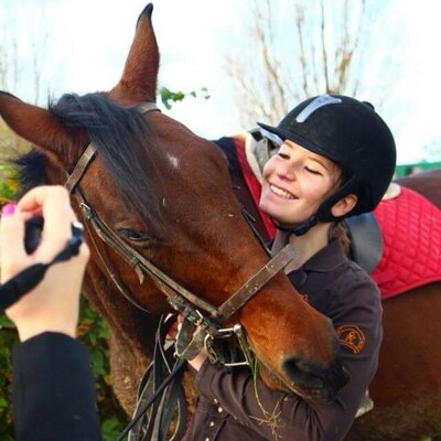 Profile Picture of Julie Duhamel (@JulieDurhamel) on Twitter