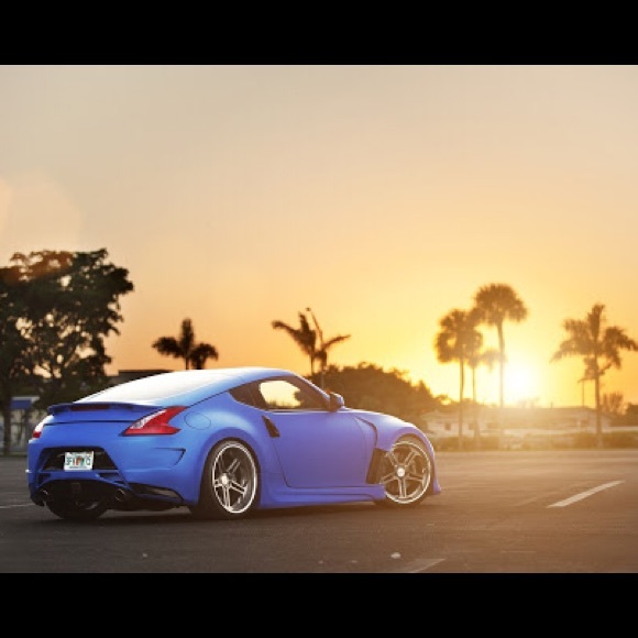 Profile Picture of Joshua Orellana (@joshua_orellana) on Poshmark