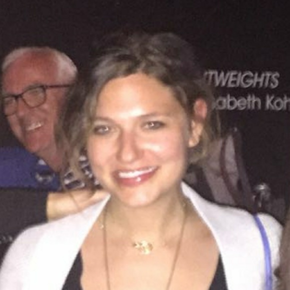 Profile Picture of Julia Rieger (@hooliaclare) on Poshmark