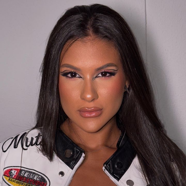 Vivian Lima - Tiktok Profile Picture of Vivian Lima (@vivianlimav2) on Tiktok