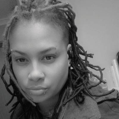 Profile Picture of Bianca Snow Kelly Ri (@LilY0b) on Twitter
