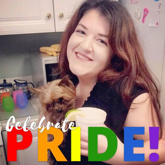 Profile Picture of Sydney Willingham (@sydneyrenee2013) on Poshmark